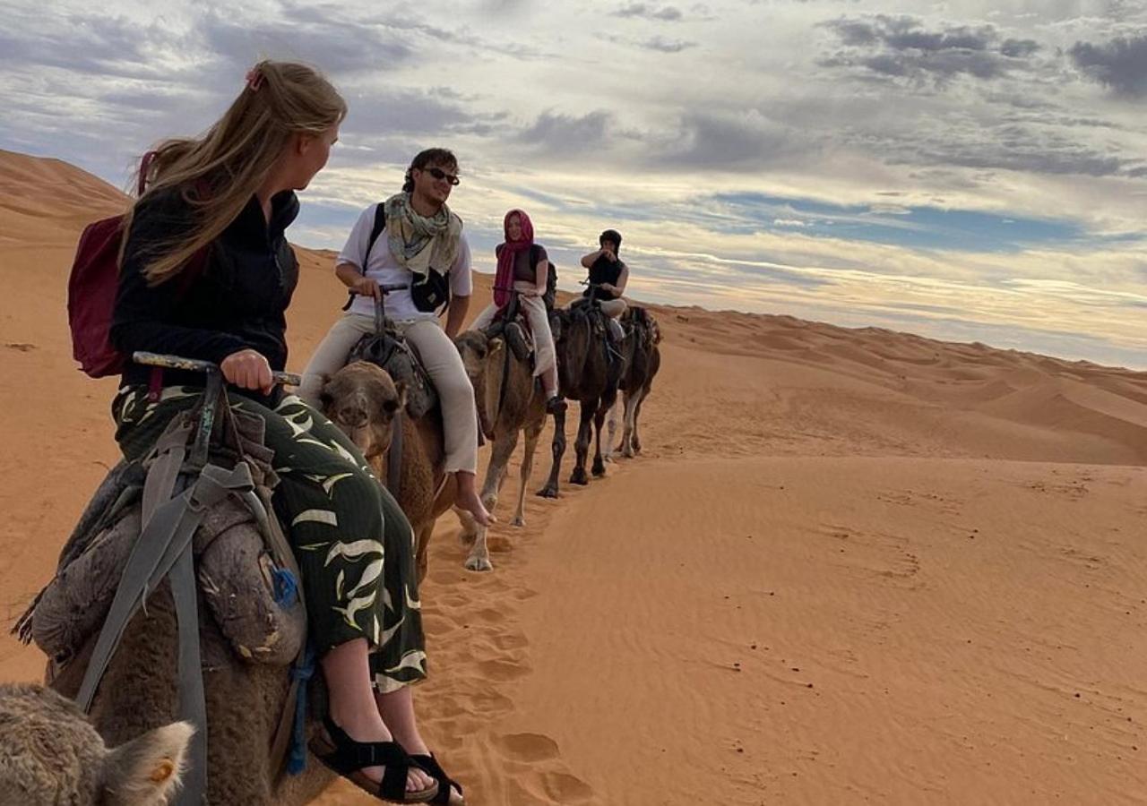 Amazing Luxury Camp Hotell Merzouga Exteriör bild