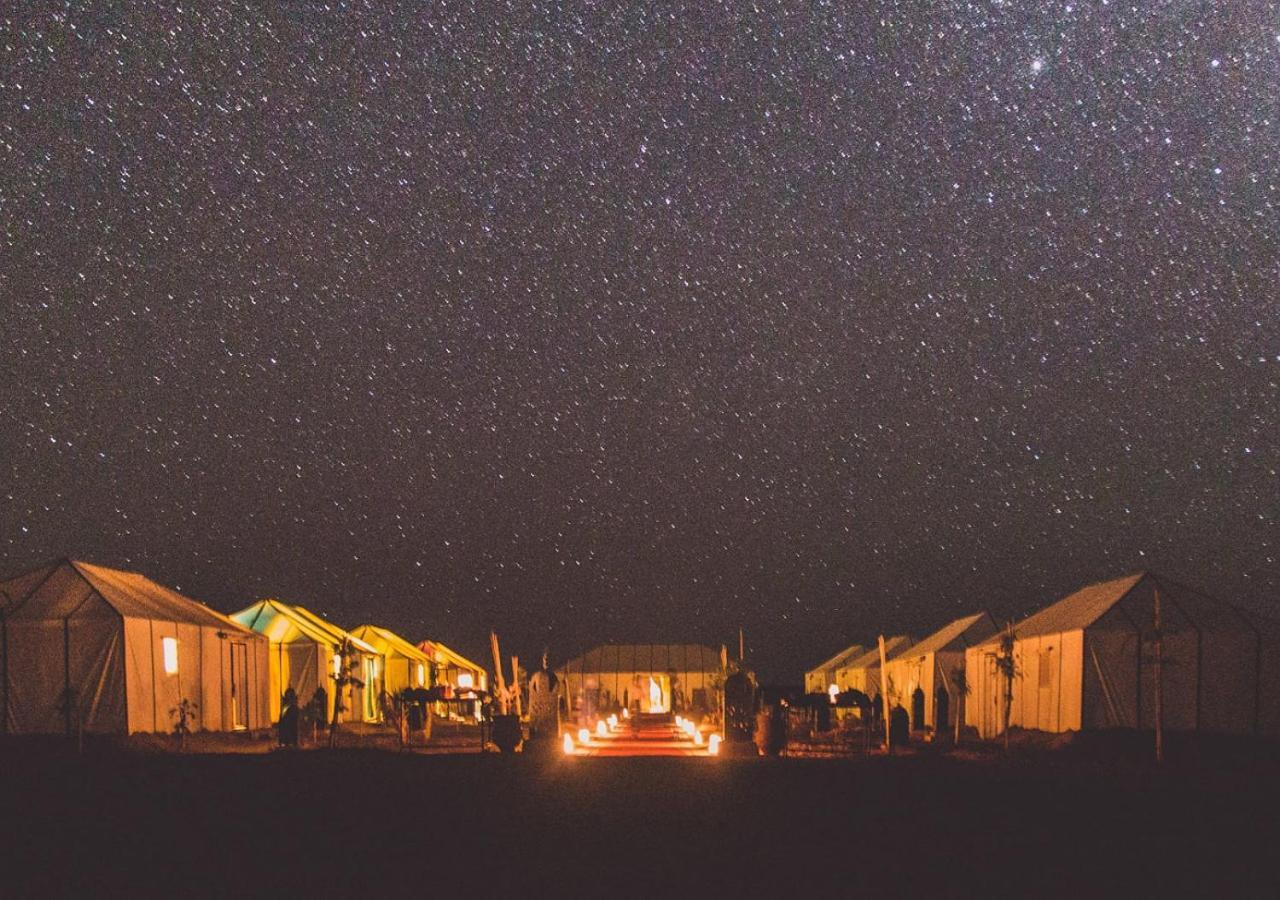 Amazing Luxury Camp Hotell Merzouga Exteriör bild